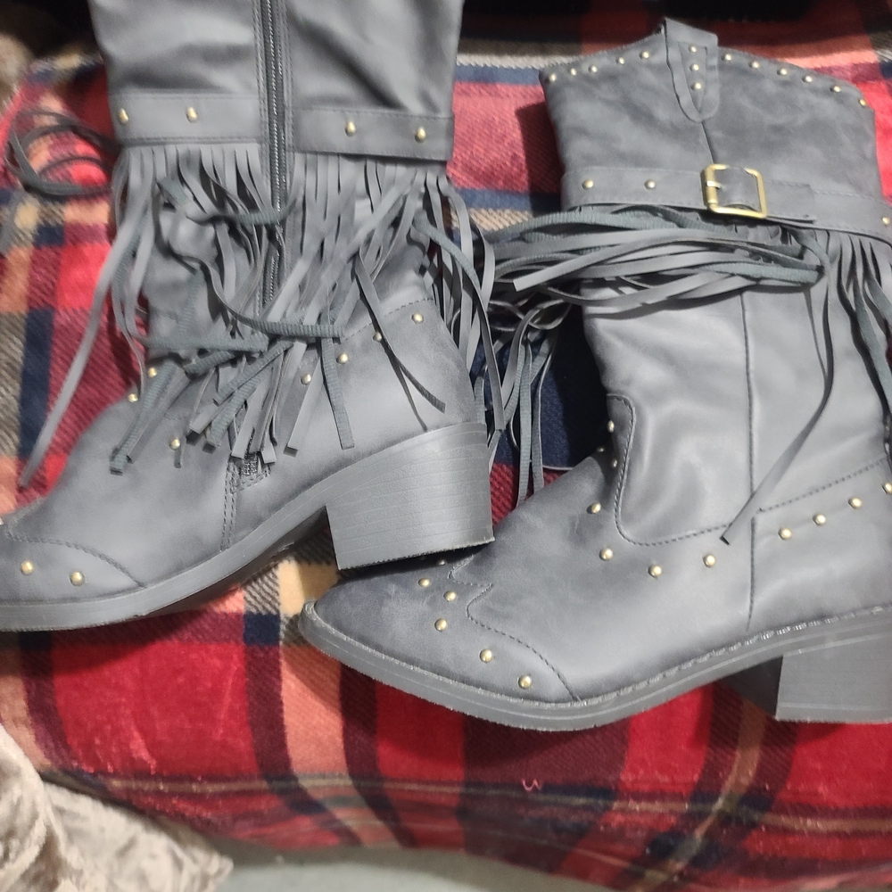Studded Fringe Heeled Boots in Gray